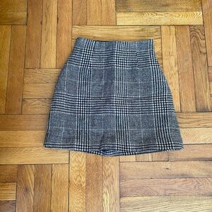 K Style Studios Plaid Women's Skirt - Black and Cream - Small